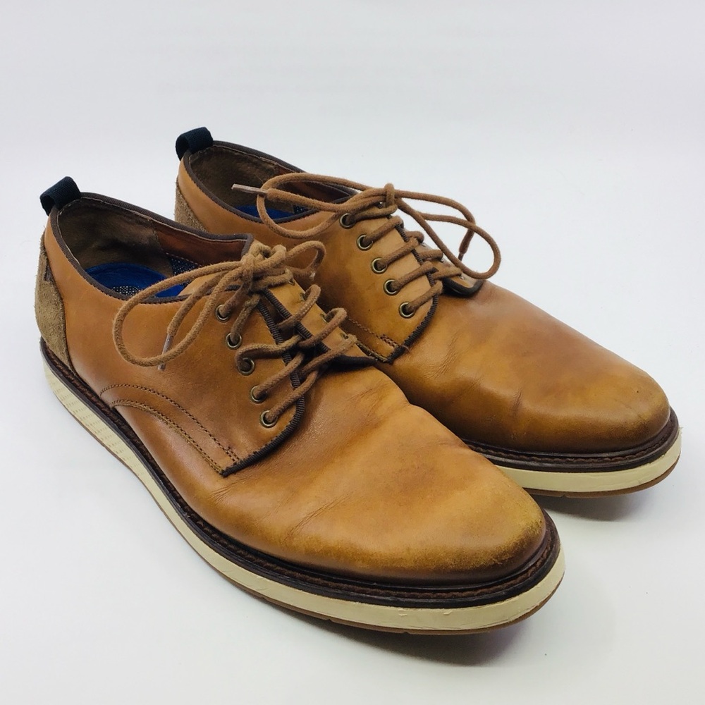 Vince Camuto men’s lace up dress shoes 9.5